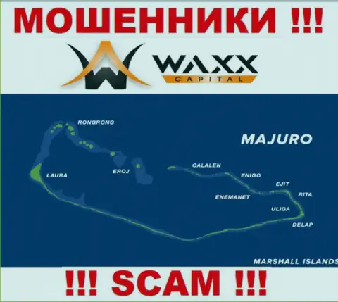 С шулером WaxxCapital не торопитесь работать, они расположены в оффшоре: Majuro, Marshall Islands